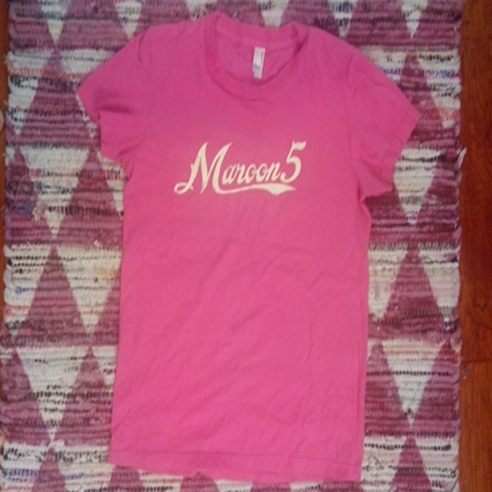 Pink Maroon 5 American Apparel T-Shirt M